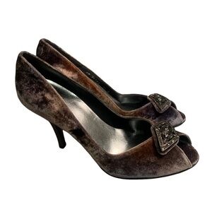 Stuart Weitzman GEMSTONE Misty Crushed Velvet & Leather High Heel; Size 9